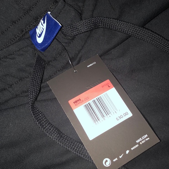 SOLD🚫 Men’s Nike Shorts L - Picture 3 of 3